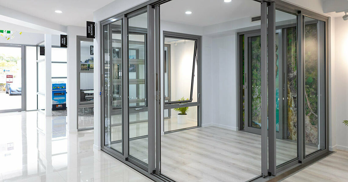 618 Series Stacker Door Architectural Windows & Doors